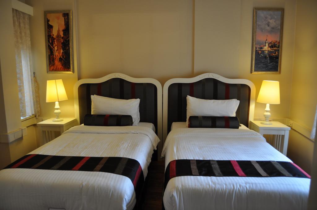 Away Suites Istanbul Bagian luar foto