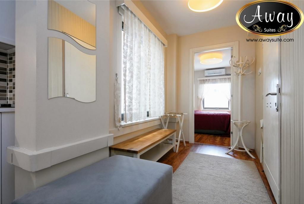 Away Suites Istanbul Bagian luar foto