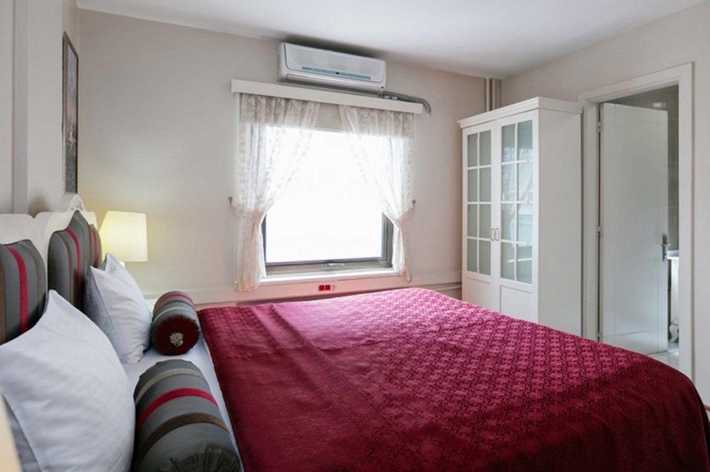 Away Suites Istanbul Bagian luar foto