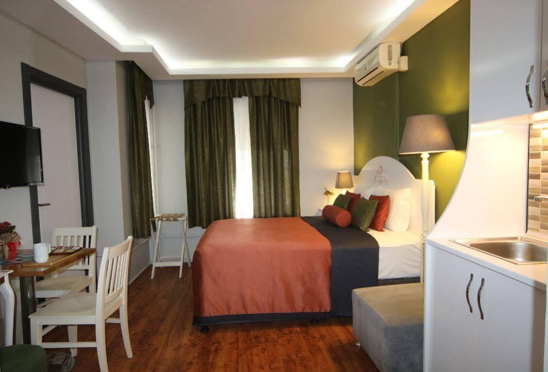 Away Suites Istanbul Bagian luar foto